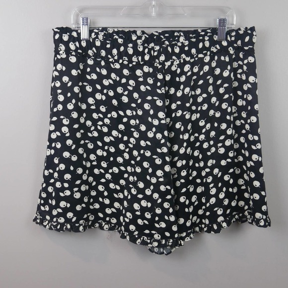MAEVE Flirty Shorts Black White Fruit Print Size Large EUC - Picture 1 of 7